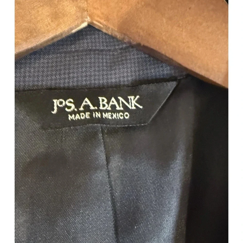 Jos A Bank Blazer‎ Mens Navy Blue Sport Coat 2 Button Micro Check Classic